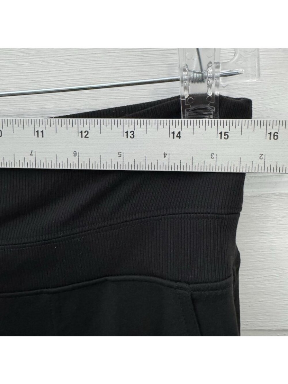 Athleta Venice High Rise Jogger Pants Medium Petite Black Zip Pockets - Picture 13 of 16